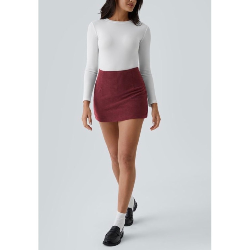 Halara High Waisted 2-in-1 A Line Mini Corduroy Skirt Medium Excellent Condition